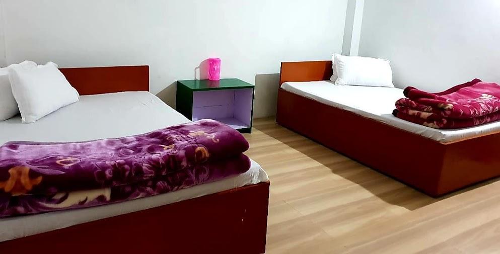 Guest bedroom