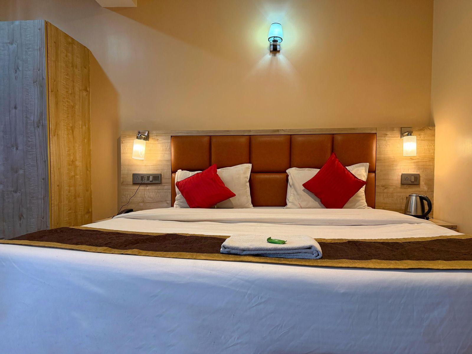 Guest bedroom