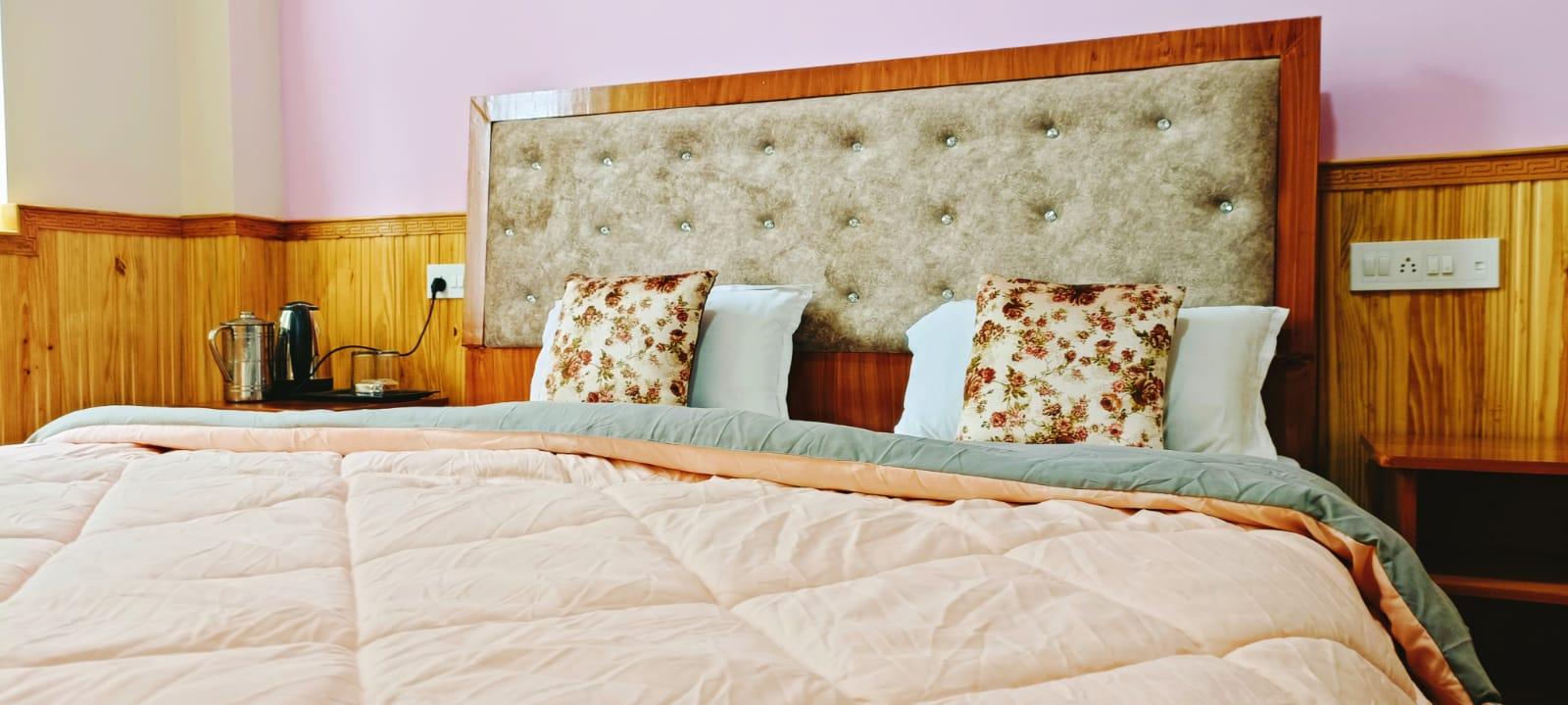 Great View Hotel Lachung photo 11