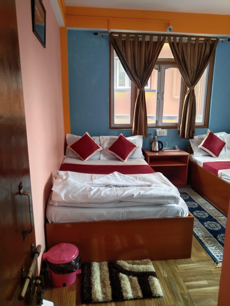 Luxury bed at phadamchen homestay