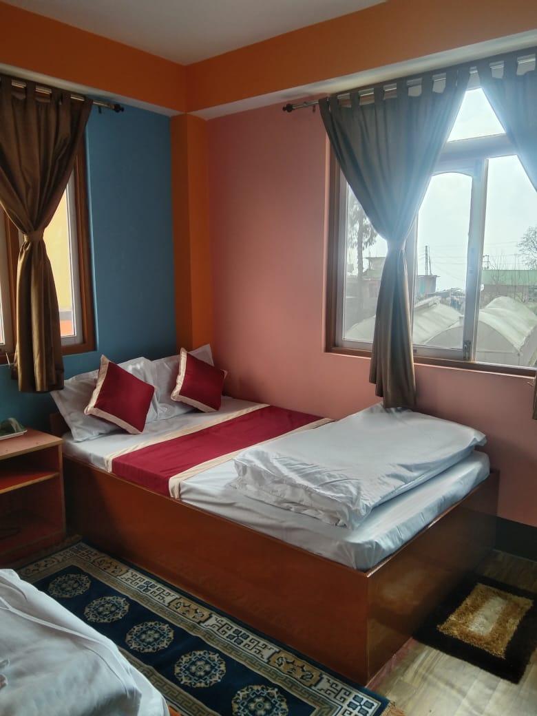 triple bed