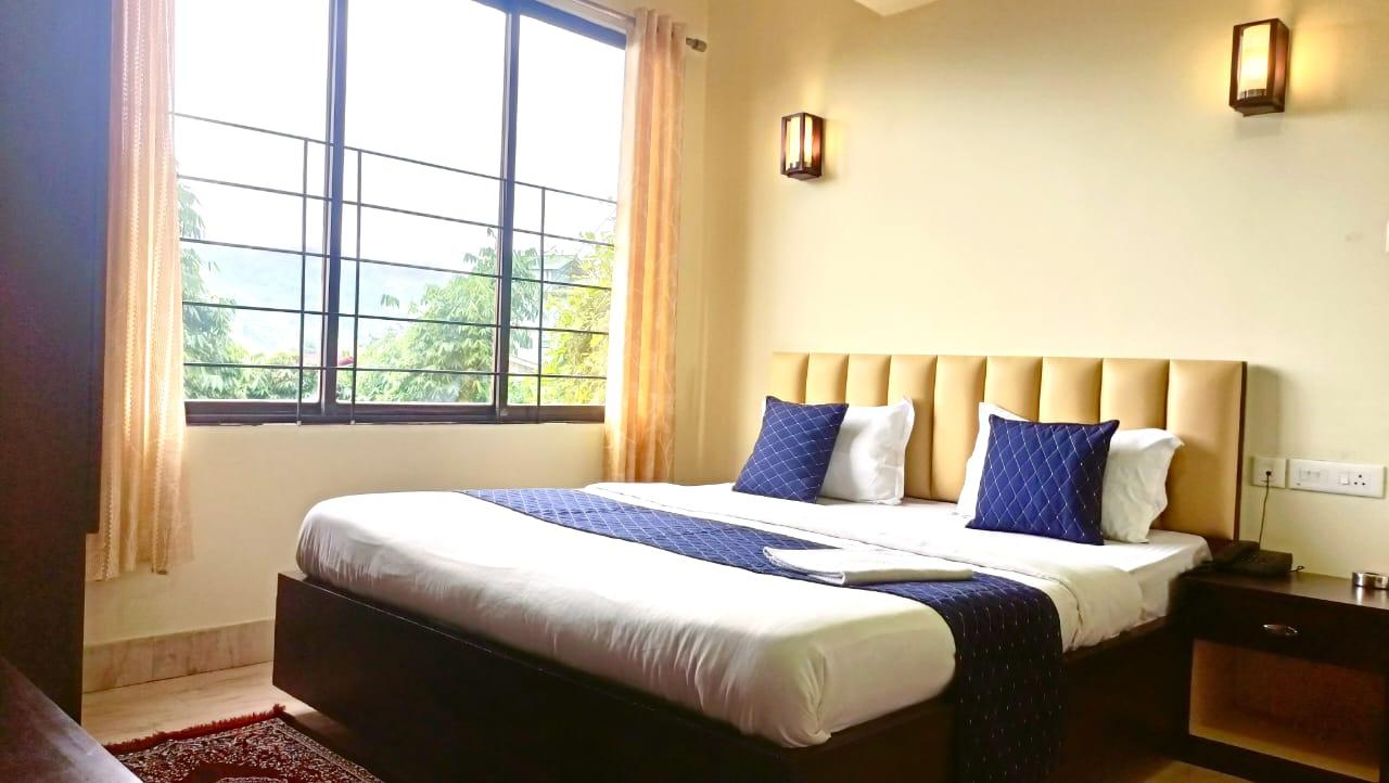 DELUXE  VIEW ROOM AT GANGTOK HOTEL