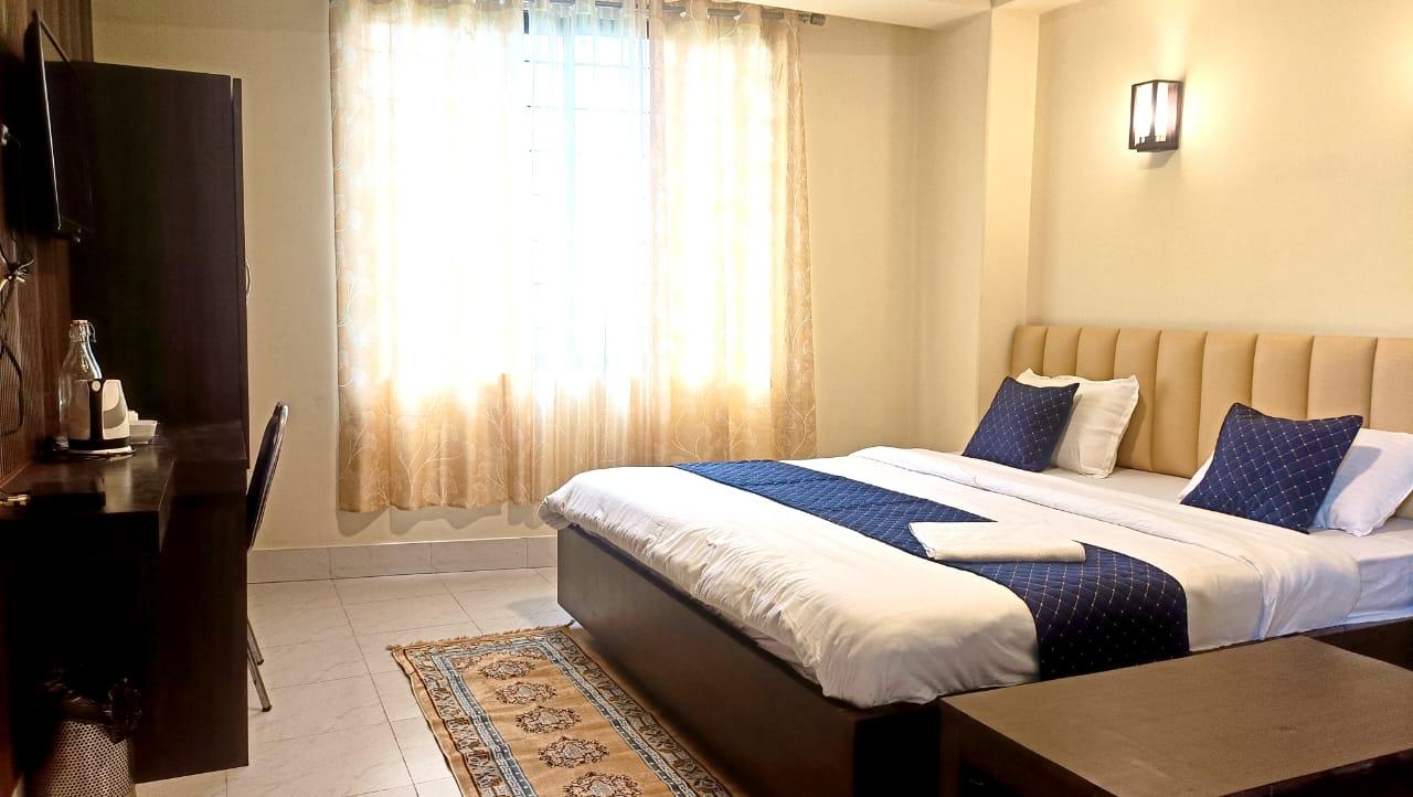 COZY VIEW ROOM AT GANGTOK