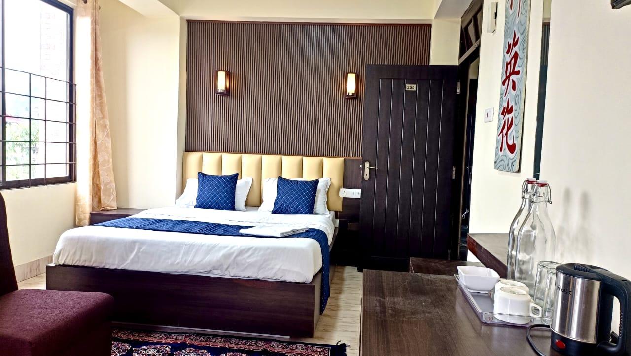 ROOM IINTERIOR
