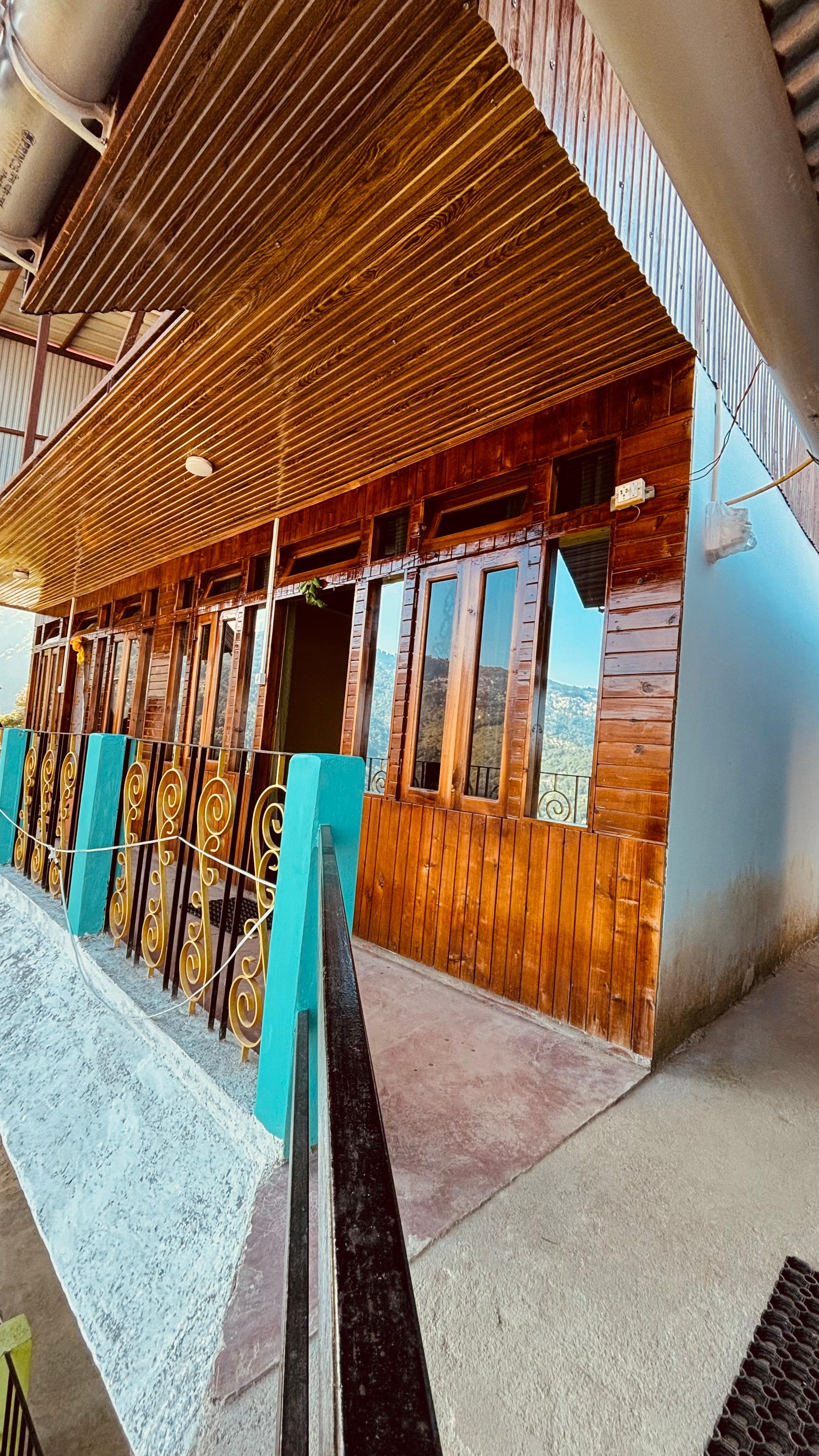  Risheehat Homestay Outlook