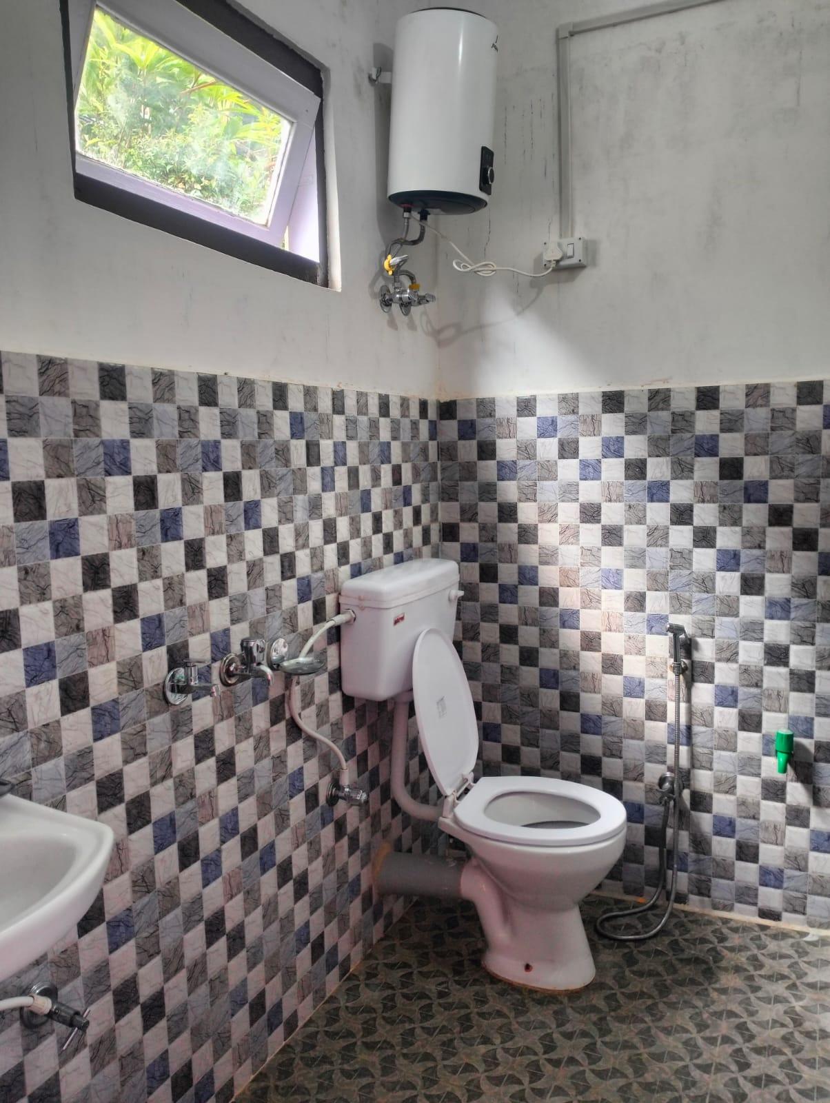 Clean Toilet at Sillery Gaon Homestay