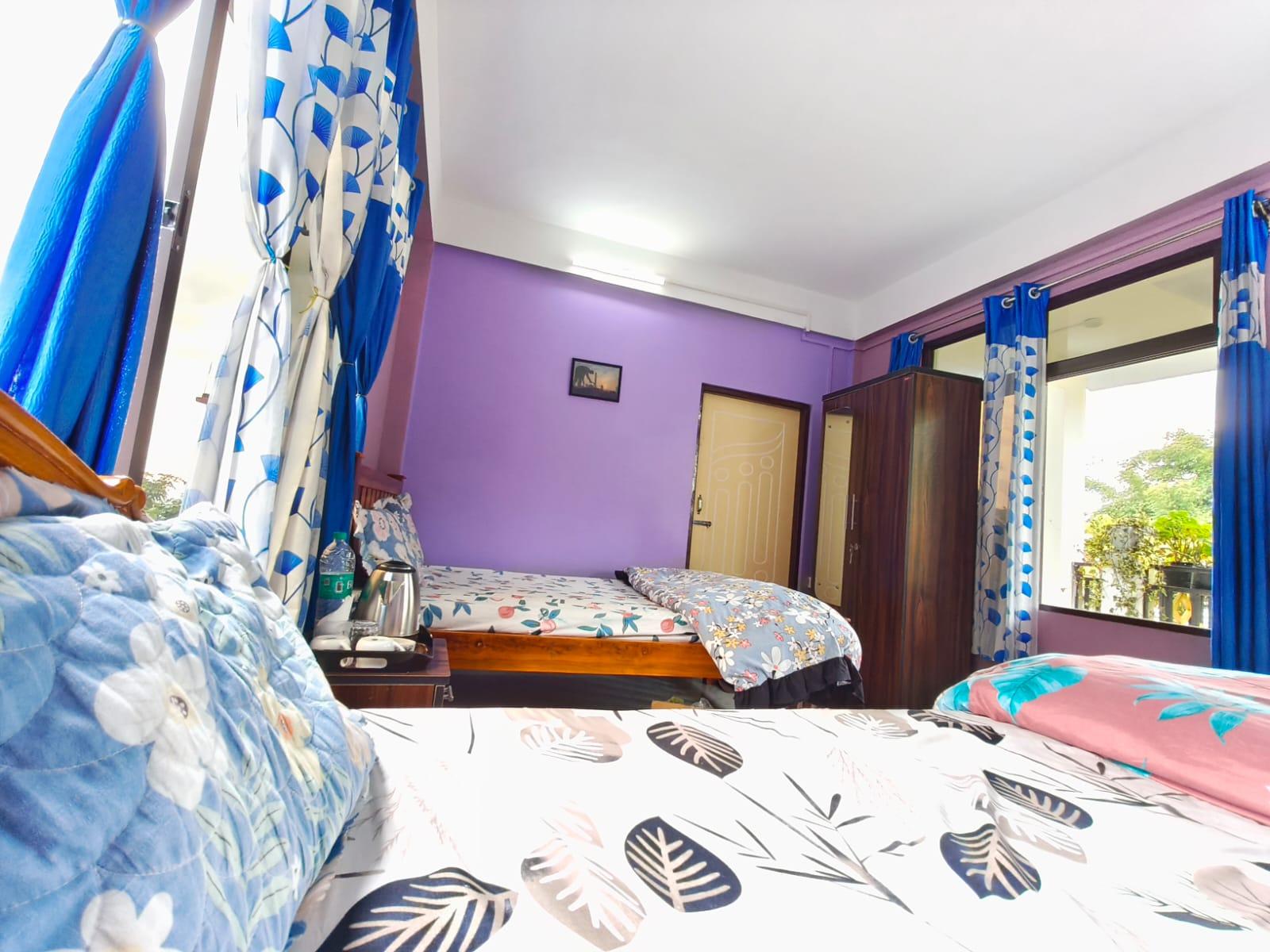 DELUXE ROOM AT ICCHE GAON