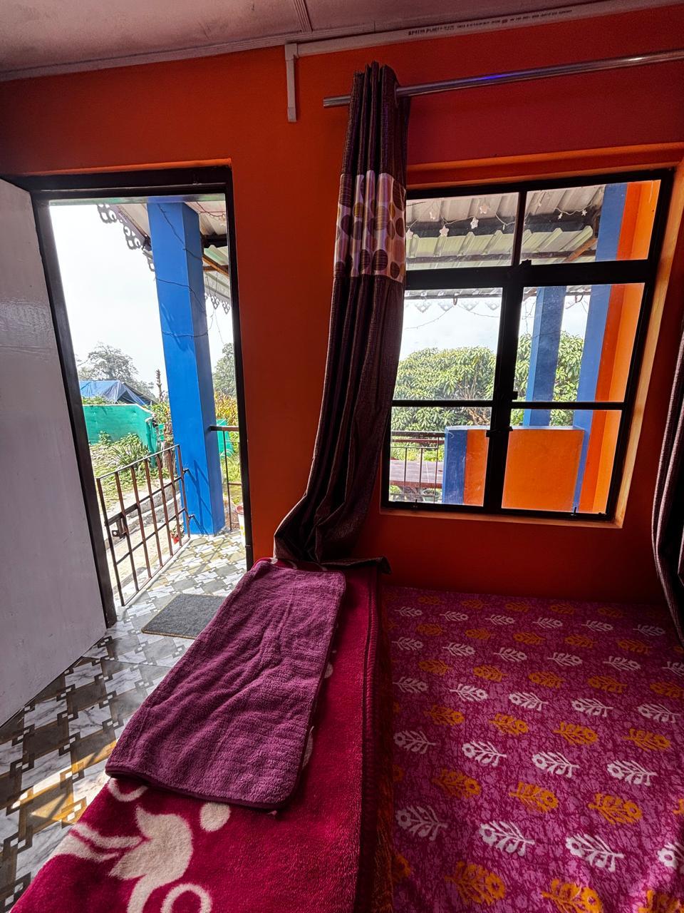 PineCone Homestay Sillery Gaon photo 8