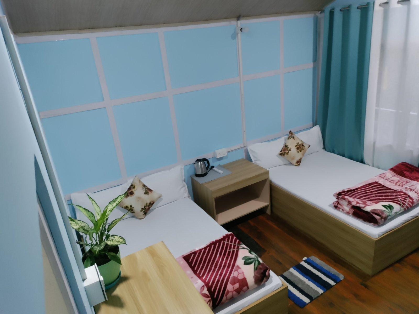 Quad Room